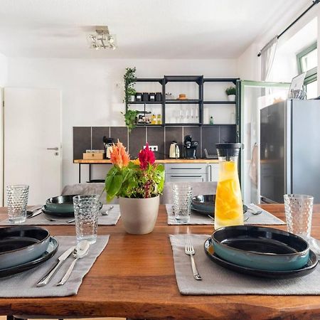 Super Zentrale, Gemutliche Wohnung Mit Balkon Λειψία Εξωτερικό φωτογραφία