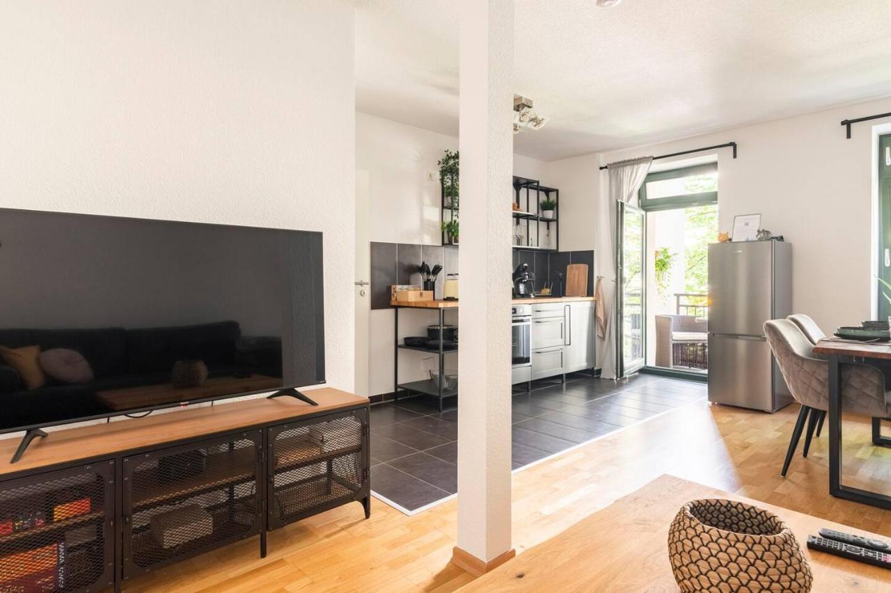 Super Zentrale, Gemutliche Wohnung Mit Balkon Λειψία Εξωτερικό φωτογραφία