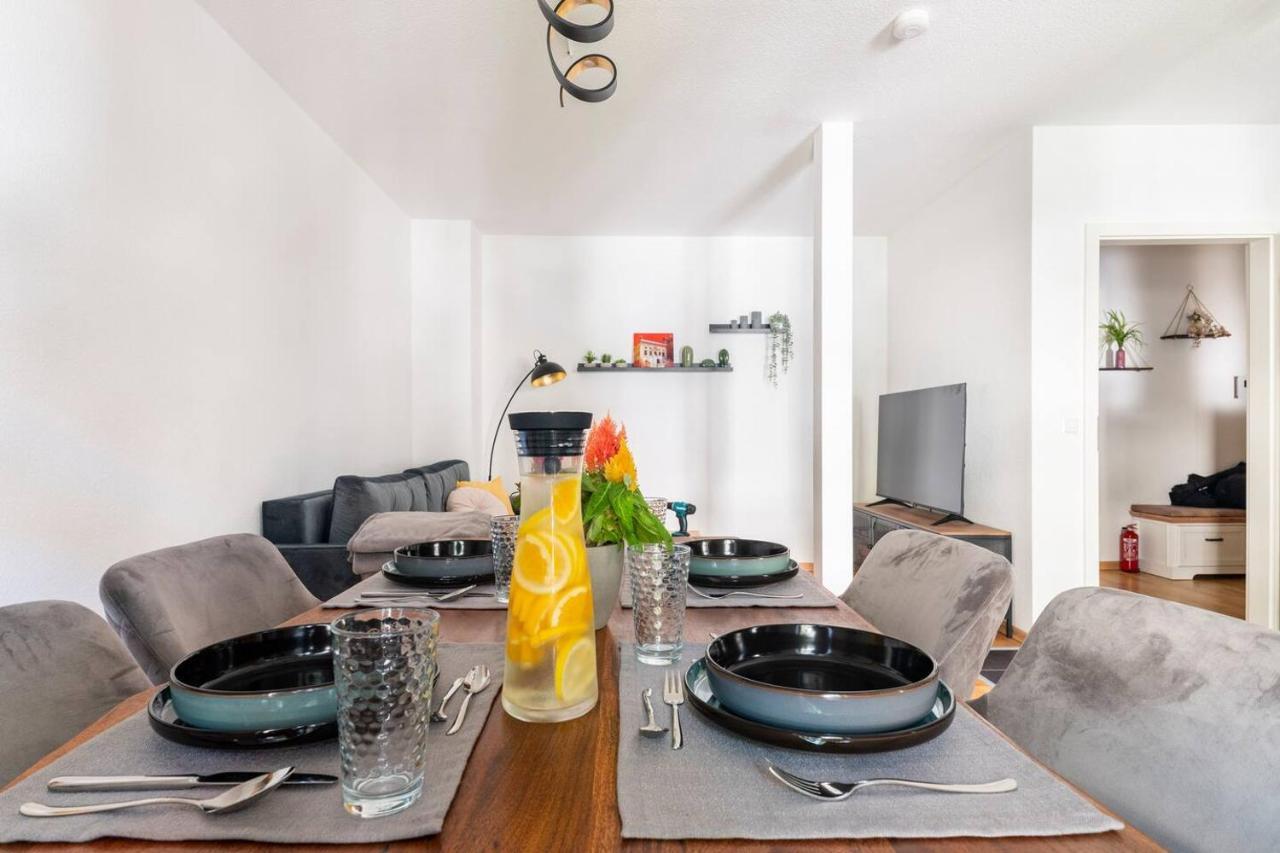Super Zentrale, Gemutliche Wohnung Mit Balkon Λειψία Εξωτερικό φωτογραφία
